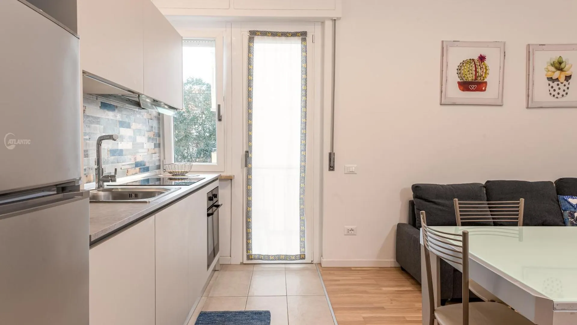 Apartment Bilocale A 150M Dalla Spiaggia Follonica Italy